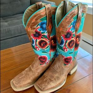 Ariat Womens Cowgirl Boots